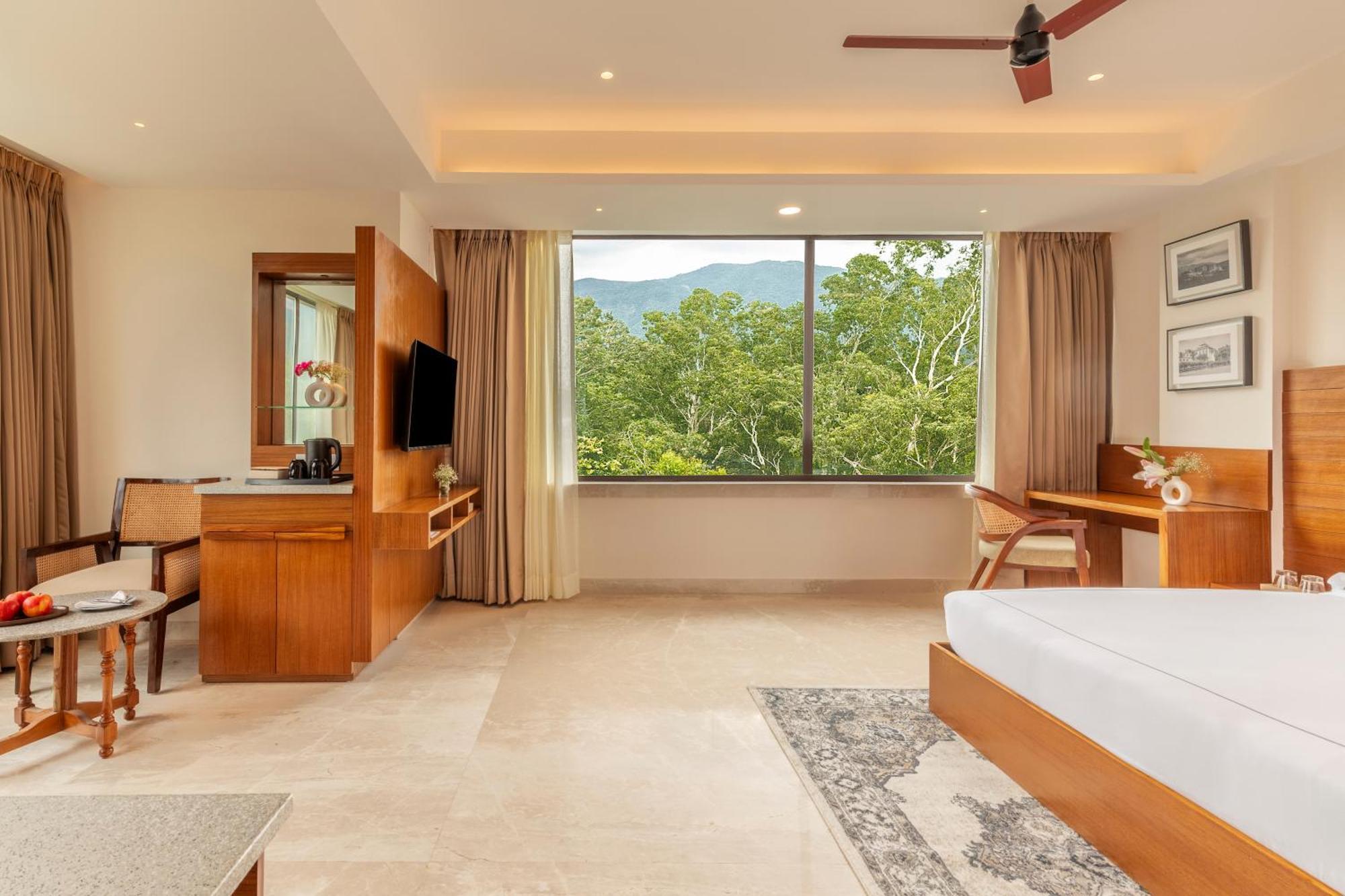 Hotel The Prominence Mussoorie Road Dehradun Exterior foto