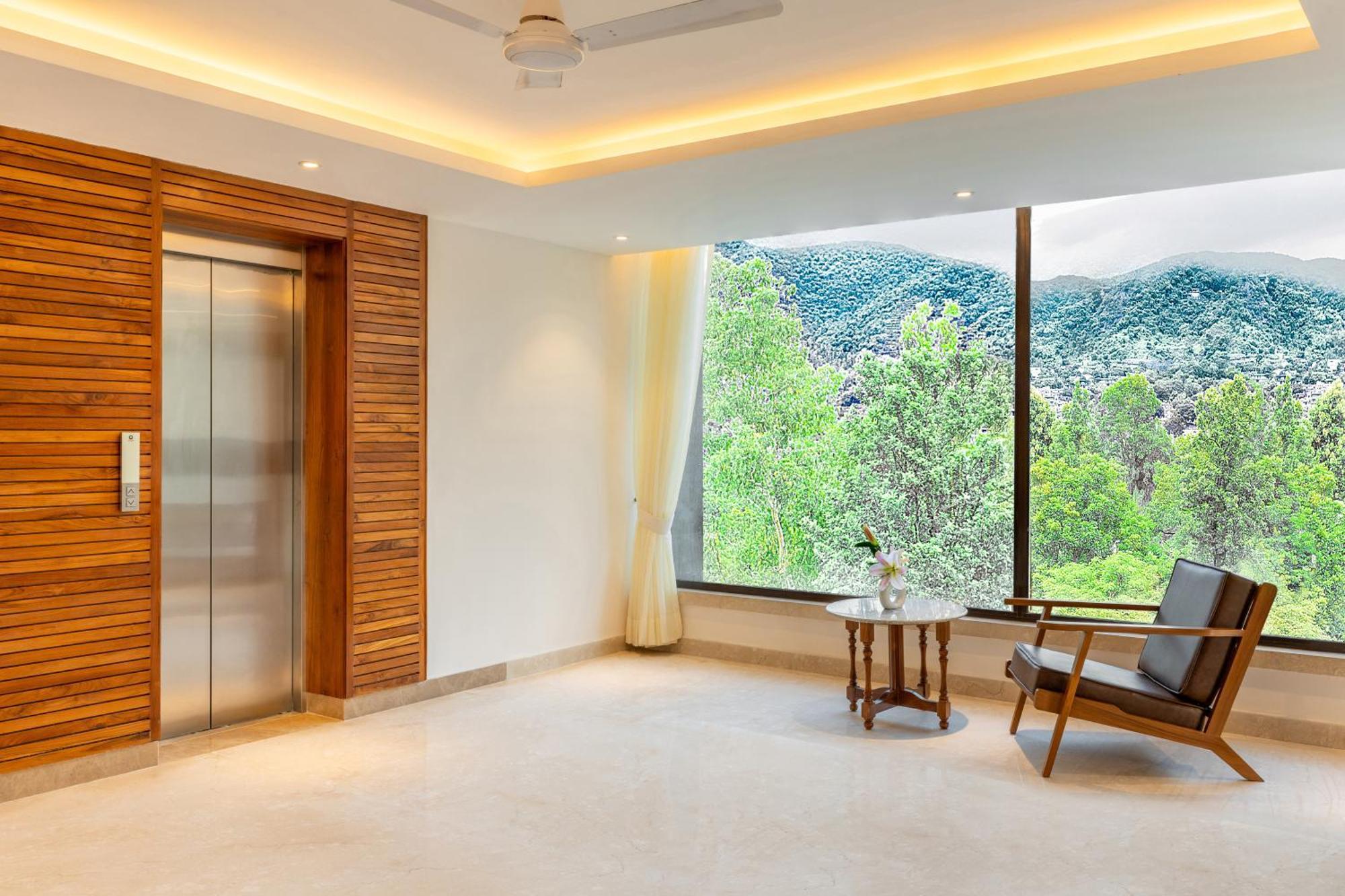 Hotel The Prominence Mussoorie Road Dehradun Exterior foto