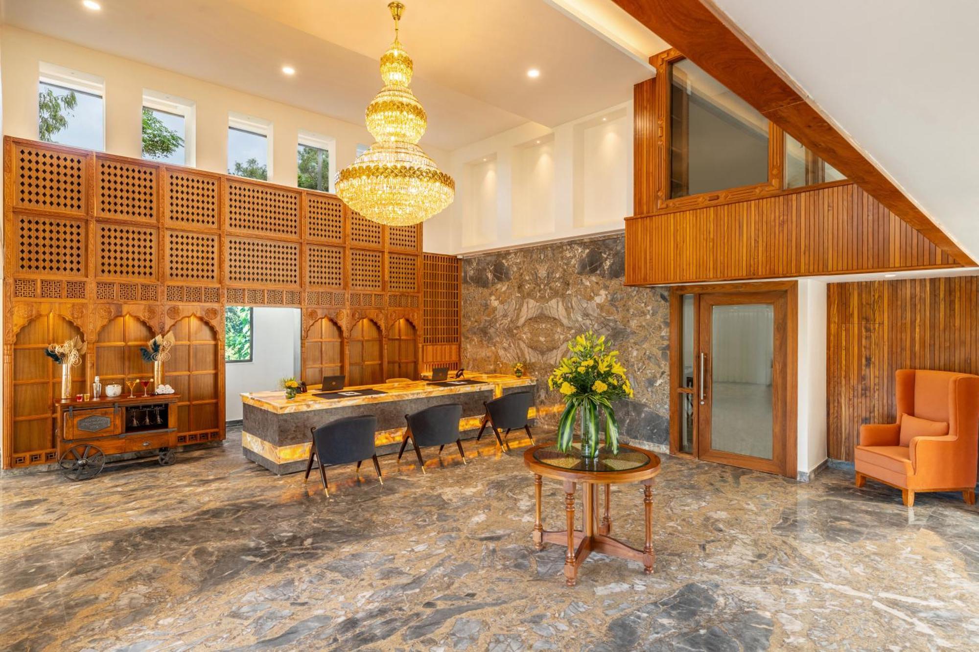 Hotel The Prominence Mussoorie Road Dehradun Exterior foto